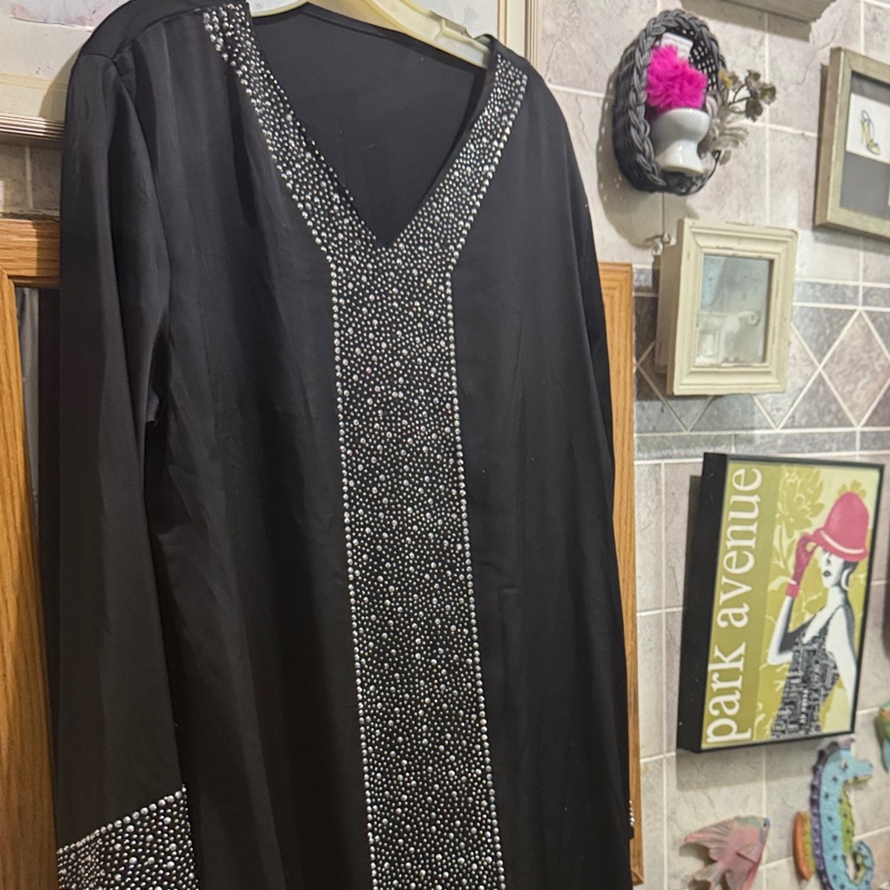 Blinged abaya